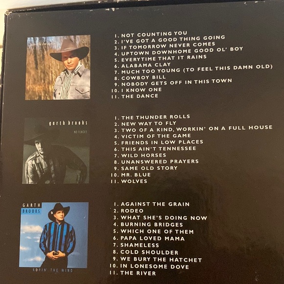 Garth Brooks The Limited Series Box Set 6 C.D. From 1998-CD’s Mint Condition! - Picture 3 of 12
